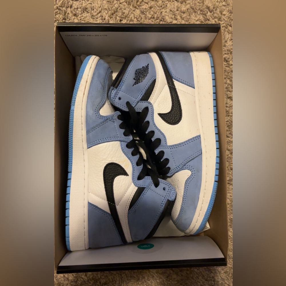Jordans size 7